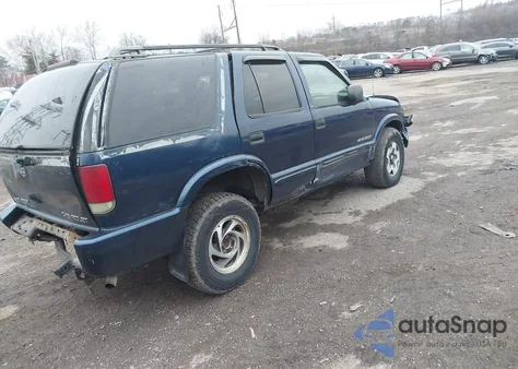 2002 Chevrolet Blazer Ls from USA, damaged, VIN 1GNDT13W72K240577